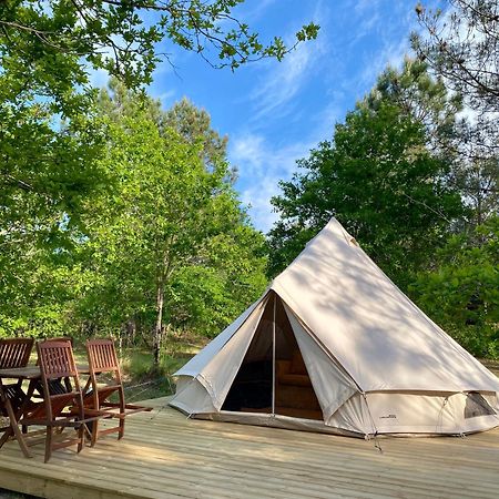 Camping la Kahute, tente lodge au coeur de la forêt Carcans Exterior foto