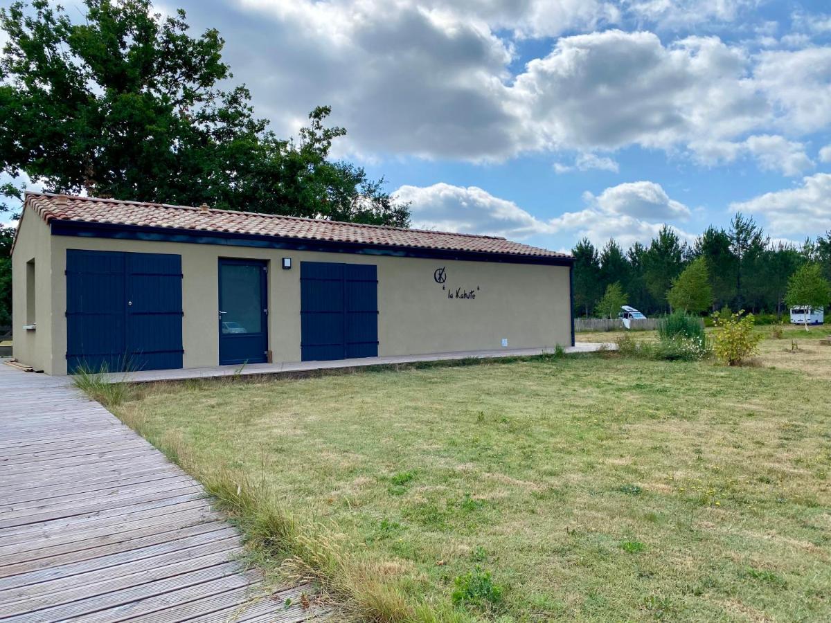 Camping la Kahute, tente lodge au coeur de la forêt Carcans Exterior foto